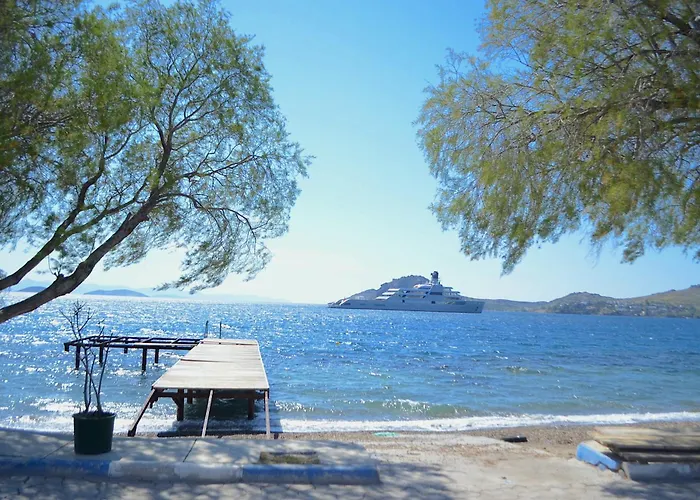 Yueksel Butik לינה וארוחת בוקר *