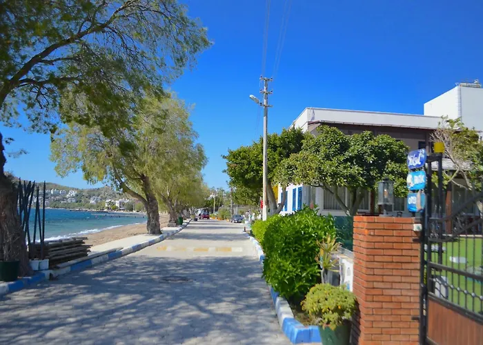 Yueksel Butik לינה וארוחת בוקר *