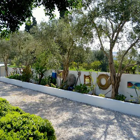 Yueksel Butik לינה וארוחת בוקר בודרום