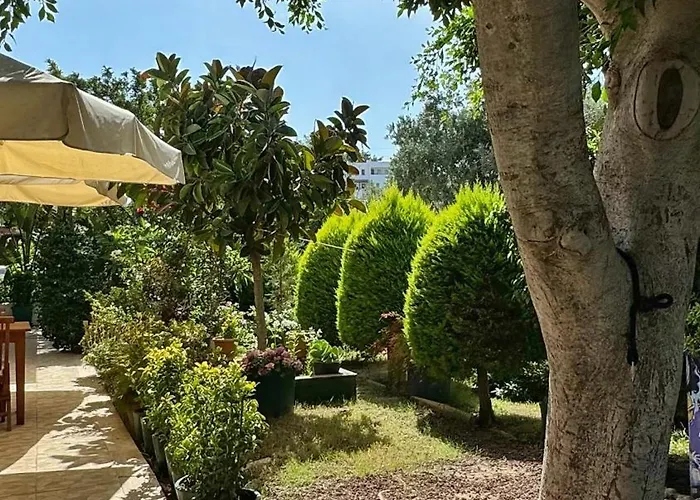 Yueksel Butik * בודרום