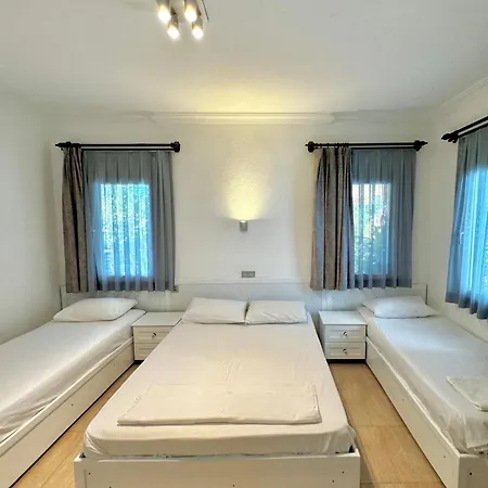 Bed & Breakfast Yueksel Butik